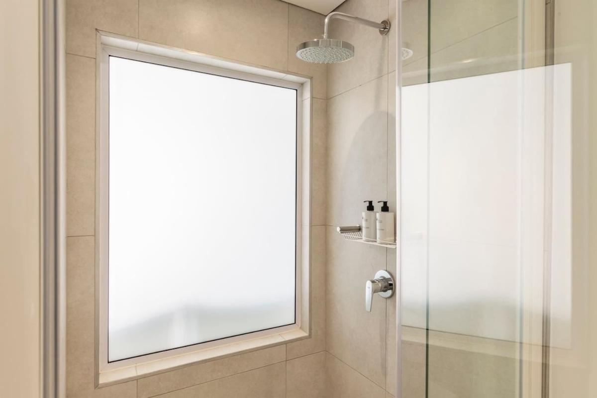 Apartamento Modern 2-bed With Parking Cidade Do Cabo